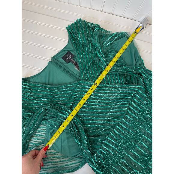 NWT Adrianna Papell Hand-Beaded Illusion Long Column Blouson Gown Green 16W - Picture 4 of 8